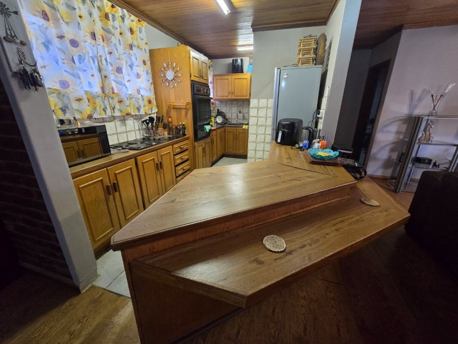 2 Bedroom Property for Sale in Pellissier Free State